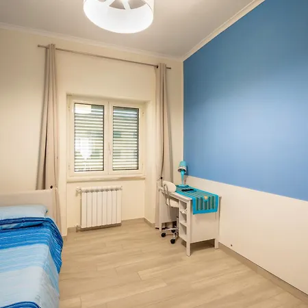 Color House Pensión