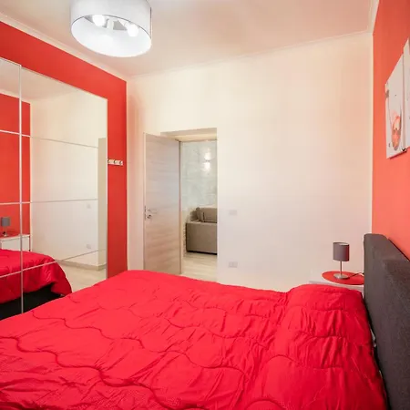 Color House Pensión Nápoles