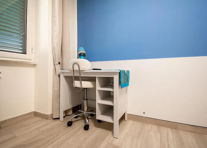 Color House Pensionat 3*